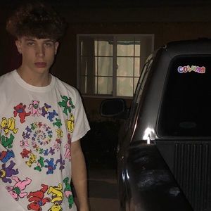 Meet your Posher, Joseph